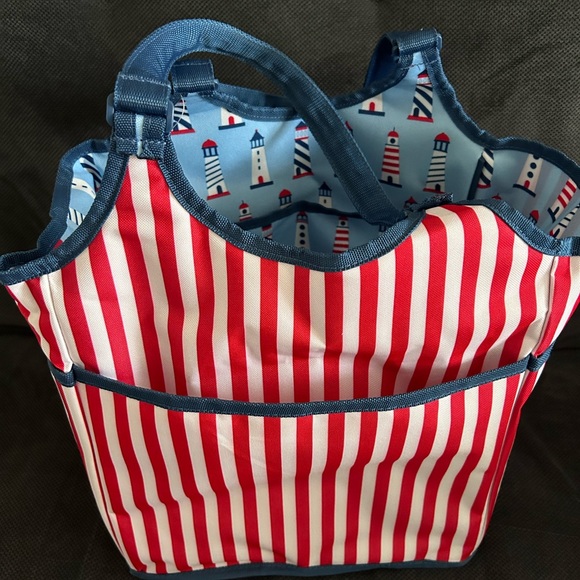 Lighthouse Hold Everything tote - Picture 2 of 7